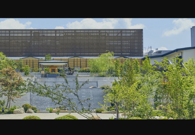 空庭庭園の滝